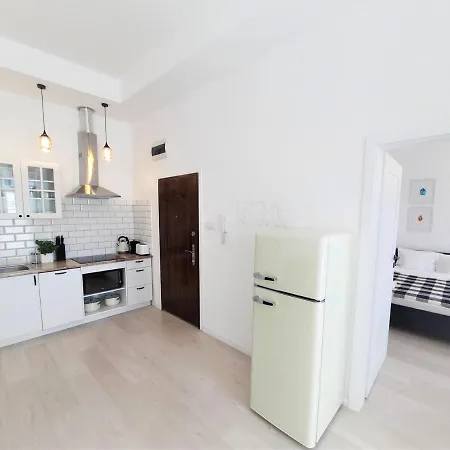 Jantar Apartment